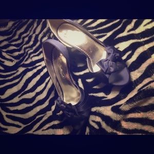 Navy blue stilettos I wore for wedding